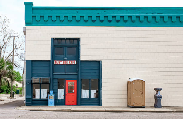 Best Long-term porta potty rental  in West Peoria, IL